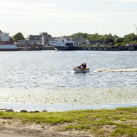 Lägenhet Riverside 2