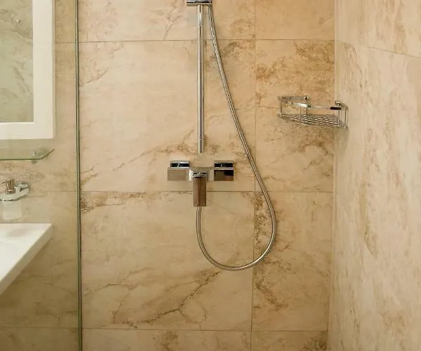 Riverside 2 Apartman *